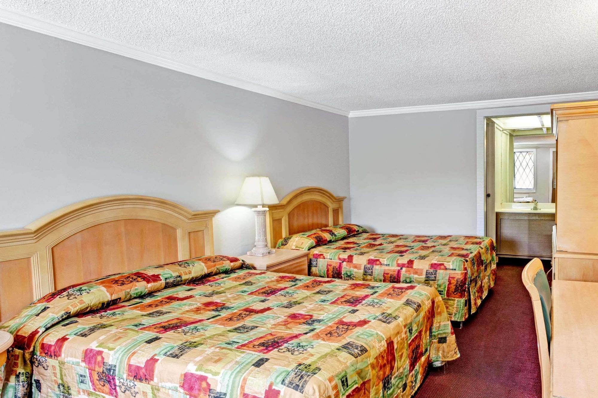 Knights Inn Austell Buitenkant foto