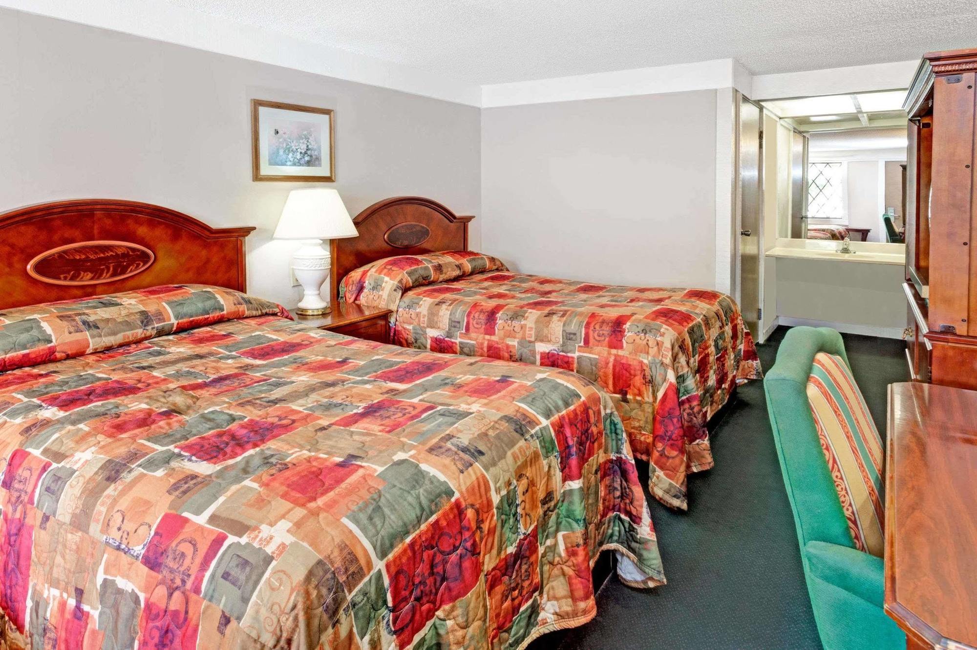 Knights Inn Austell Buitenkant foto